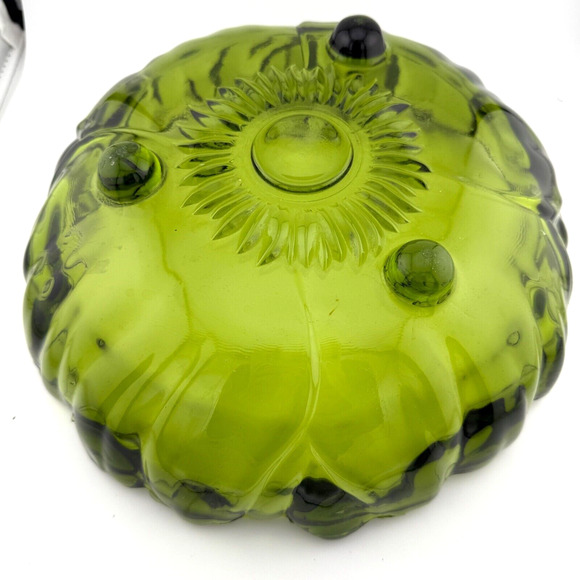 Vintage Indiana Glass Avocado Green Colony Petals Sunflower 11.5” Footed Bowl - Picture 4 of 7